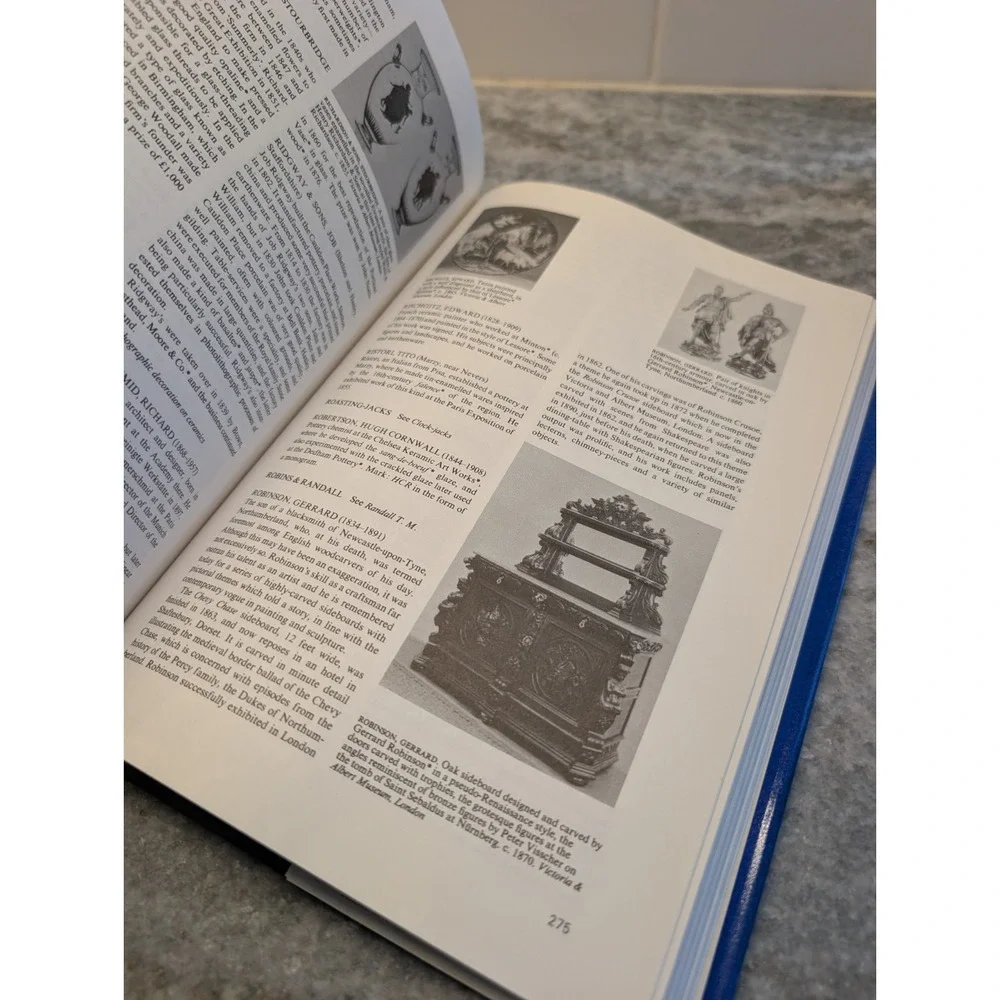 George Savage / DICTIONARY OF 19TH CENTURY ANTIQUES And Later Objects 1st‎ ed